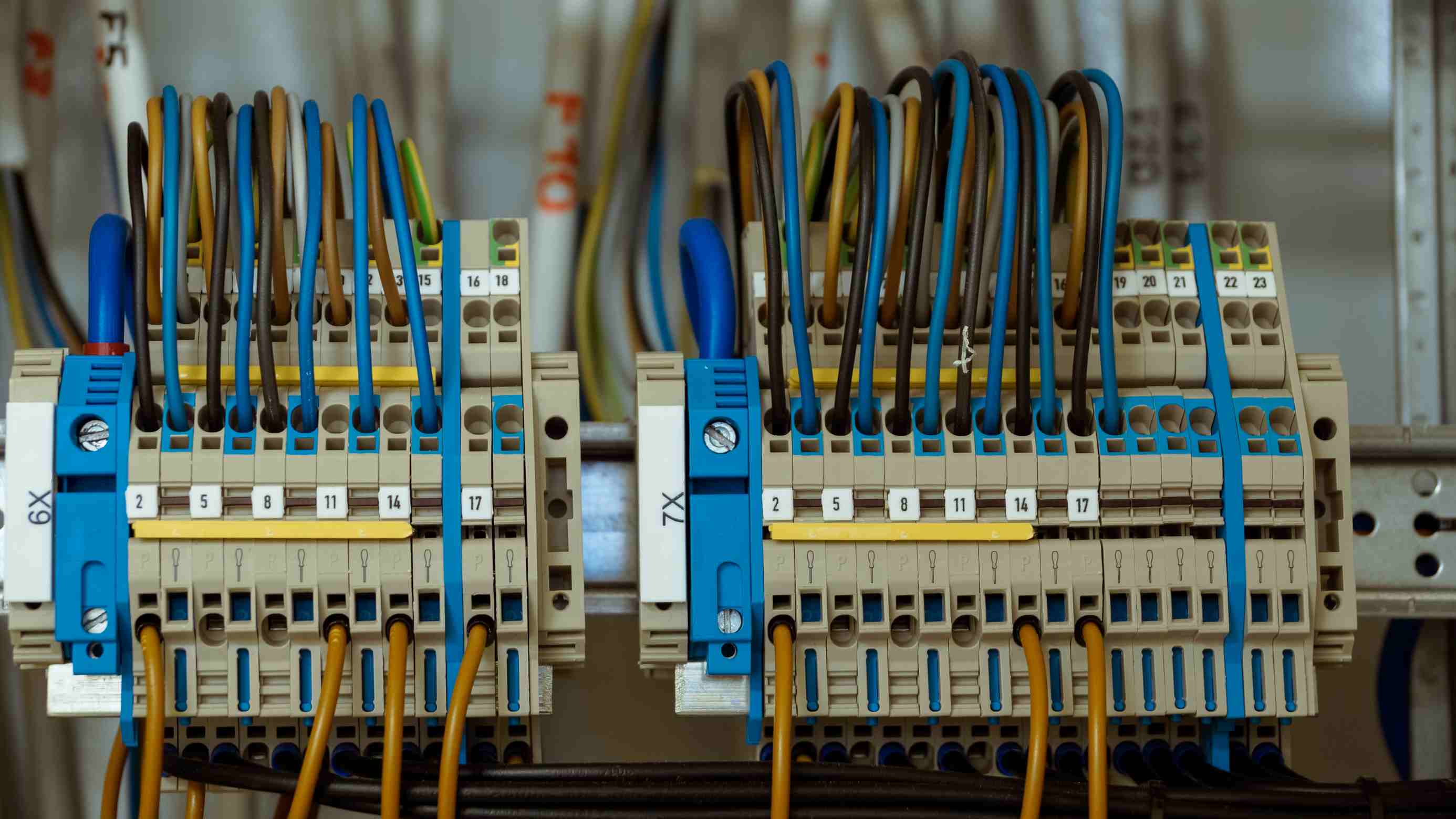 wire-1098059(1)-739.jpg